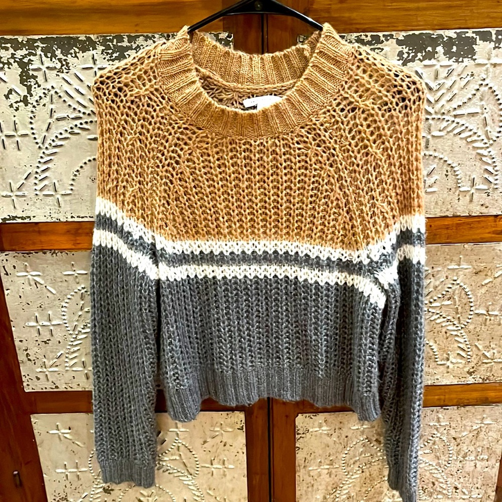 American Eagle open stitch sweater size xsmall